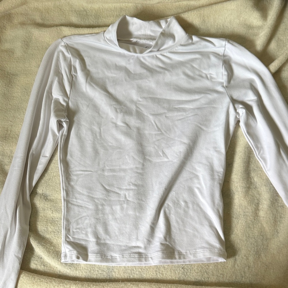 Hollister White Long Sleeve Women's Tee